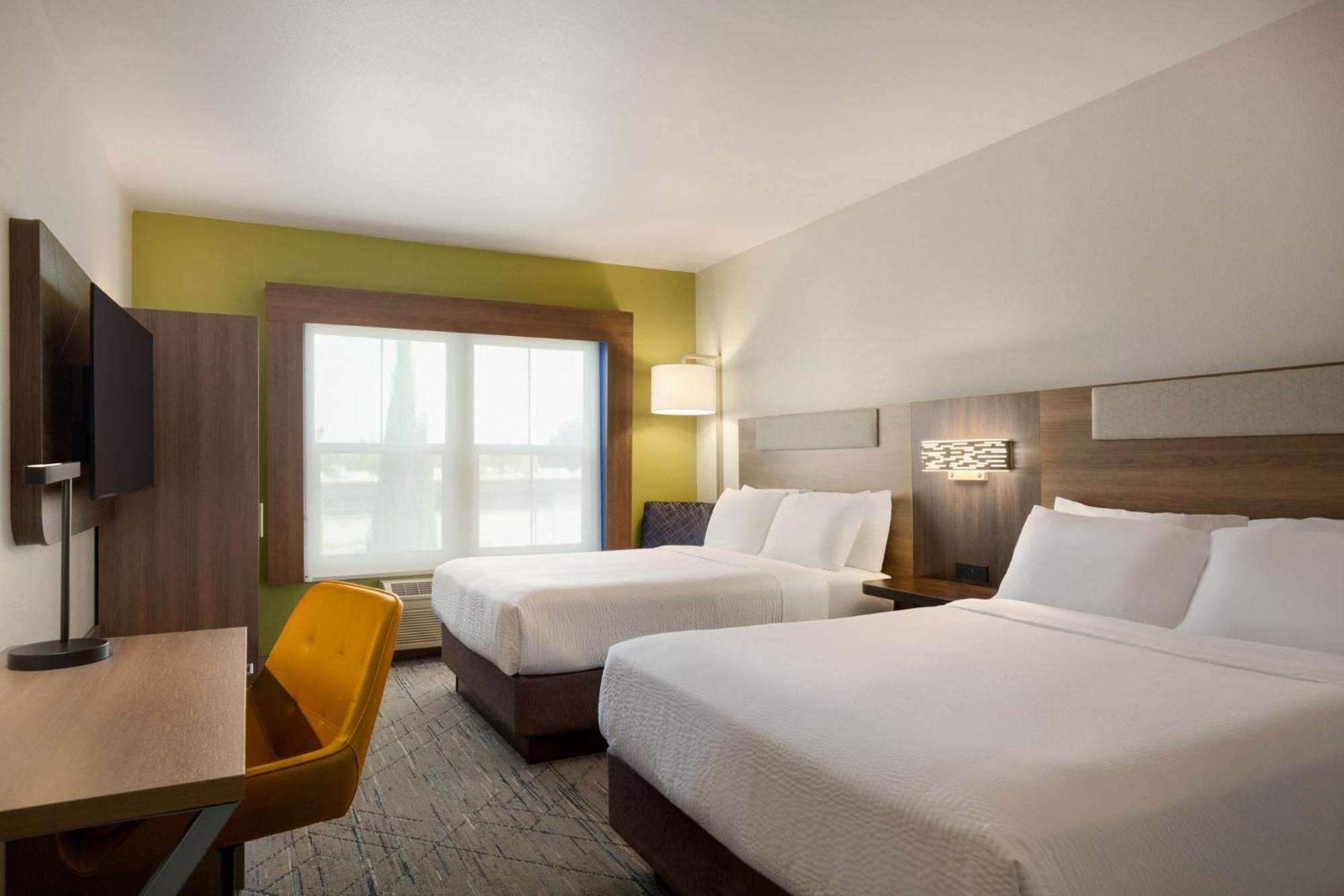 Holiday Inn Express- West Sacramento By Ihg Exterior photo